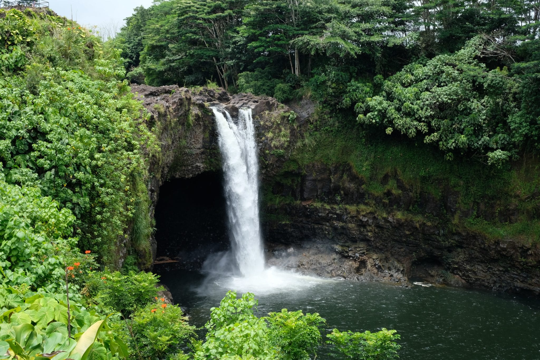 big island waterfalls tour